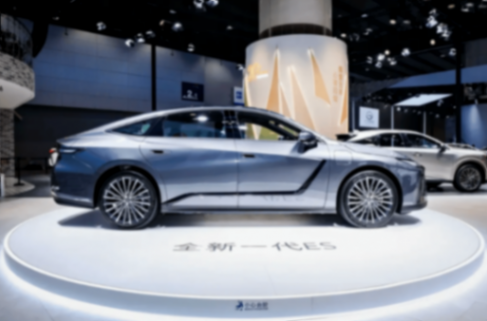 全新一代雷克薩斯ES亮相廣州車展!網友:沒有鉑智7好看