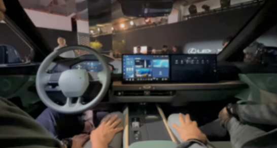 全新一代雷克薩斯ES亮相廣州車展!網友:沒有鉑智7好看